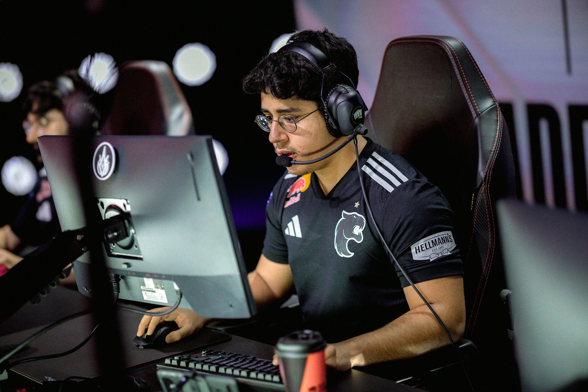 Tatu é suspenso pela CBLOL após comunicação irregular durante Seleção de Campeões