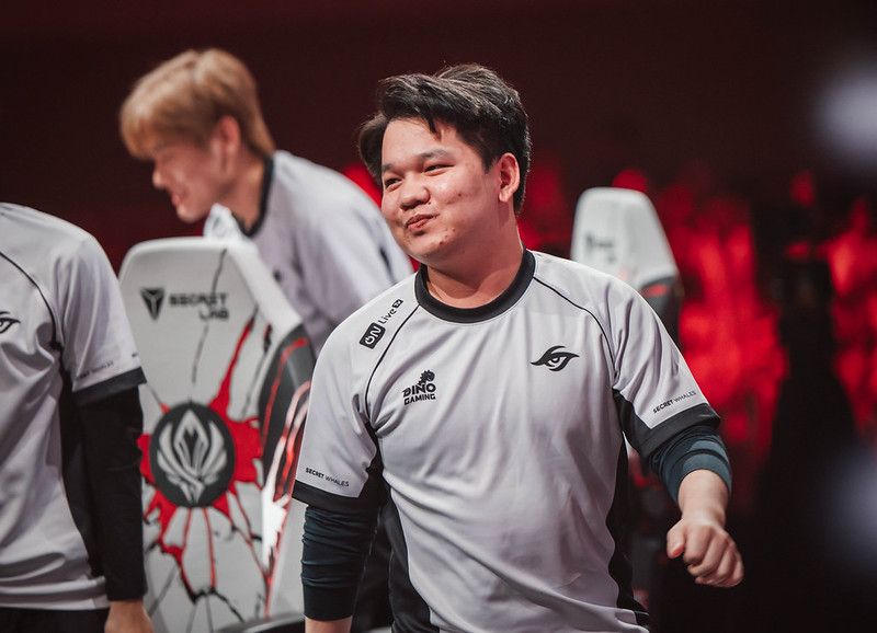 Team Secret Whales Eliminate Top Esports from 2026 MSI in Stunning Upset
