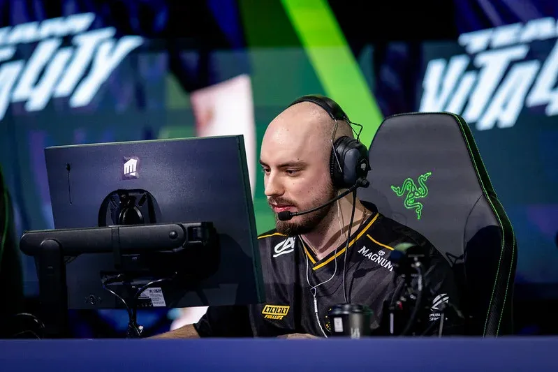 "For us, it’s just like we’re not a superteam from the start" - VIT Derke after a close series against Liquid