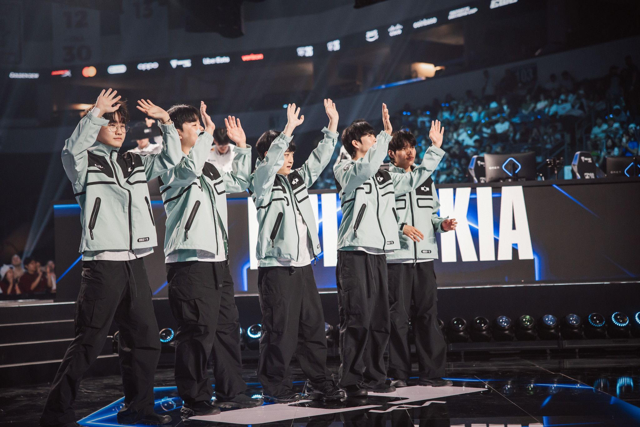 Dplus KIA É o Primeiro Time Classificado aos Playoffs do Worlds 2026