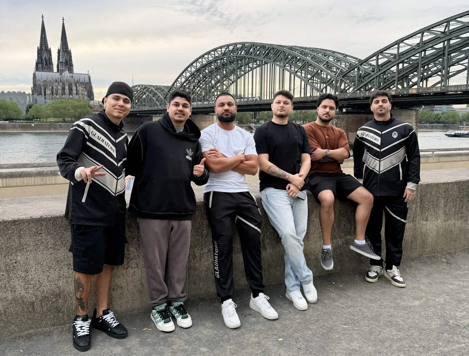 Gaimin Gladiators Manda Todo o Roster de CS2 para o Banco