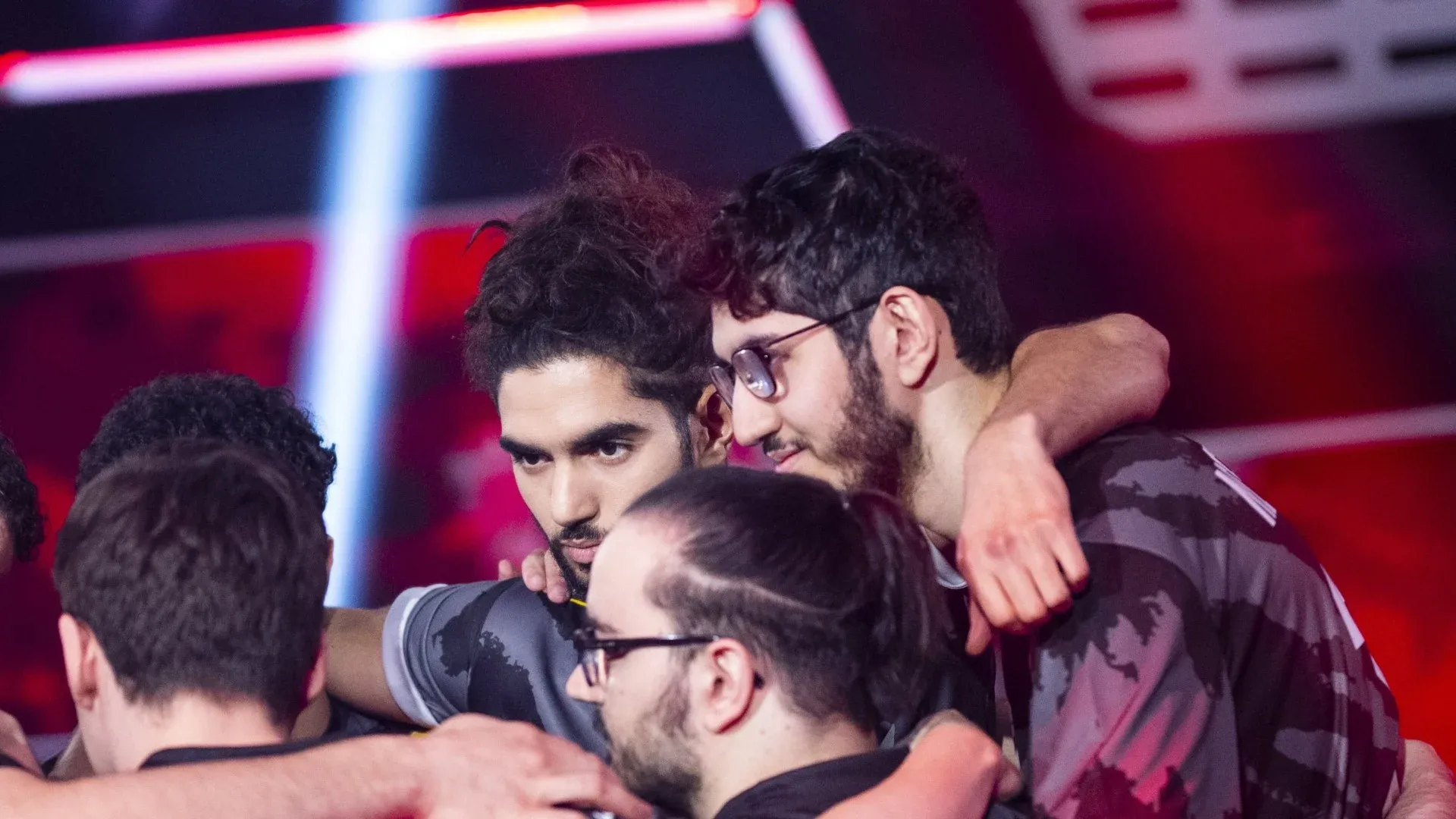 ScreaM volta ao CS2 para jogar ao lado do irmão Nivera