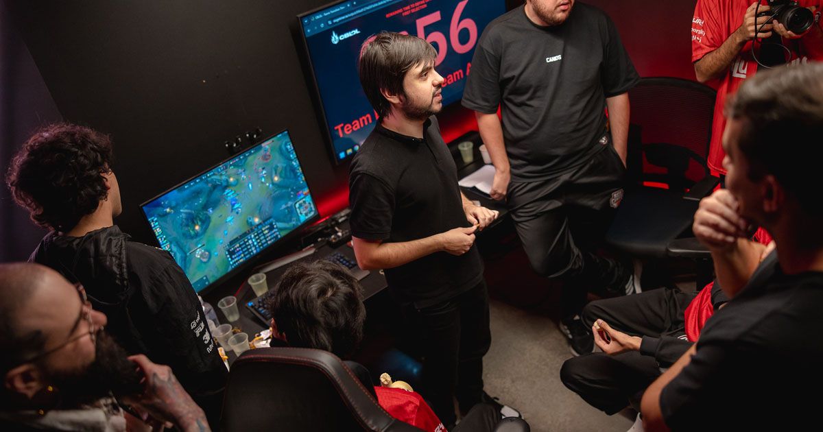 RED Canids Perde Para a Vitality e Chega à Última Chance na Demacia Cup 2026