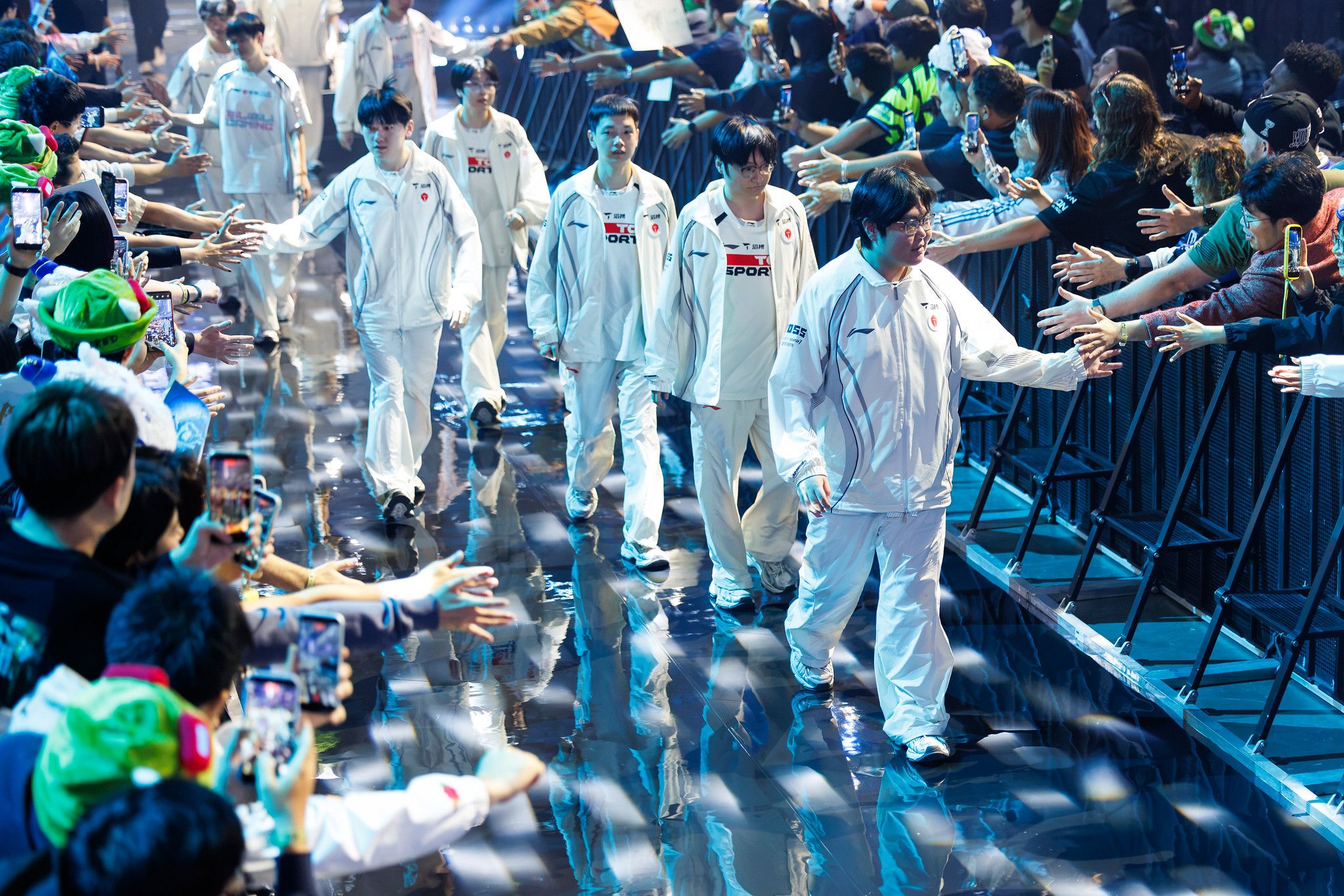 Top Esports Stun BLG to Reach Worlds 2026 Playoffs as KC Stay Alive